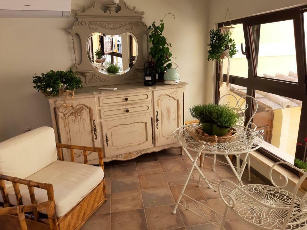 Le Stanze Del Borgo Hotell Nettuno Exteriör bild