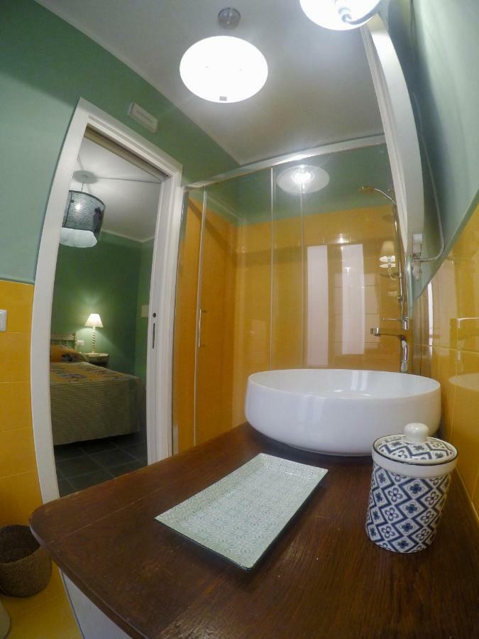 Le Stanze Del Borgo Hotell Nettuno Exteriör bild