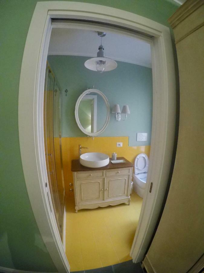 Le Stanze Del Borgo Hotell Nettuno Exteriör bild